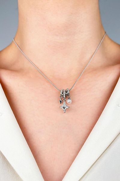 Sose Moda Charm Steel Necklace with Star and Pearl Tips - Silver