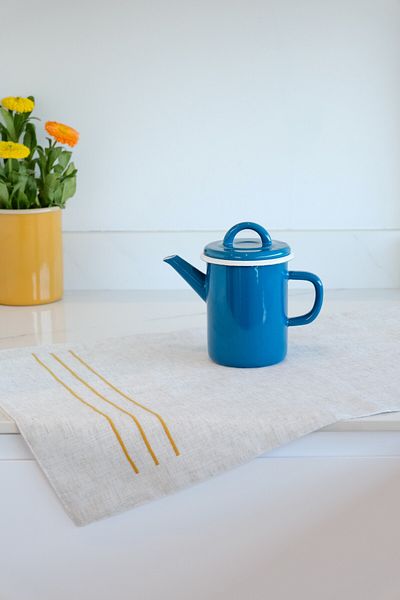 Elifle 850 ml Enamel Cylinder Teapot, Petrol Blue