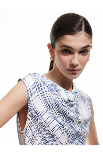 Koton Viscose Sleeveless Degaje Collar Plaid Satin Blouse