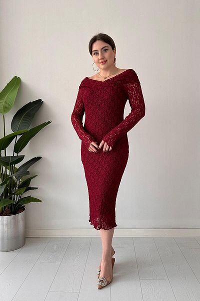 MaziButik Rochie din dantela burgundy