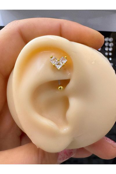 Arescollection Rook Piercing with Steel Bar Zircon Stone Heart (1 Piece)