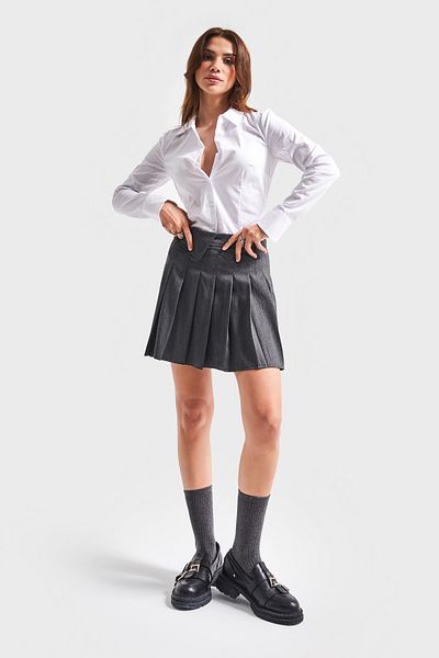 its basic Women's Smoked Color S5-45 Belt Detailed Pleated Mini Fabric Skirt