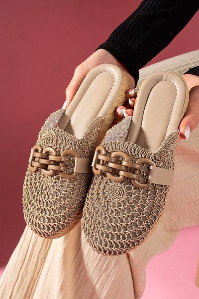 FUGA MODA Παντόφλες Rosetta Mink Πολύχρωμες Πόρπες Κυκλικές Ψάθινες Κεντημένες Κλειστές Μπροστινές