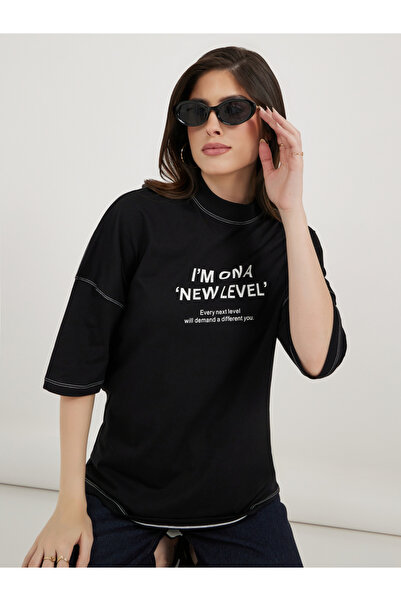 Styli تي شيرت بأكمام كبيرة وطبعة شعار