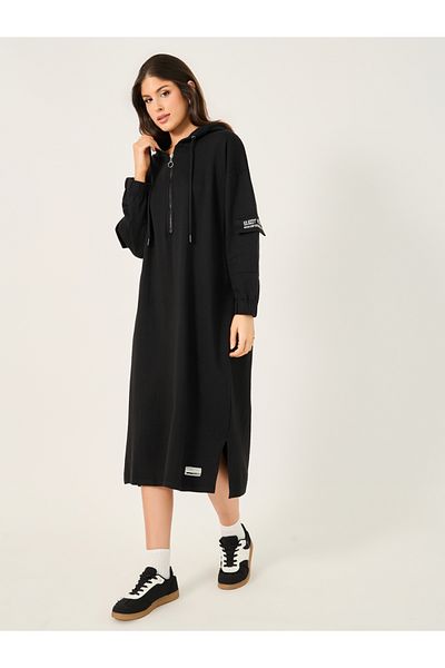Styli Badge Detail Hooded Sweatshirt Midi Dress
