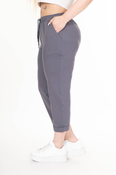 Esina Women's Capri Length Sweatpants