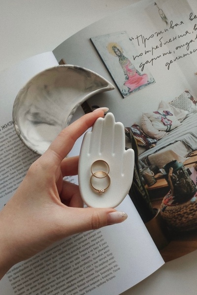 Mandalin Art Studio El Şeklinde Dekoratif Mini Takı Tabağı 9 cm