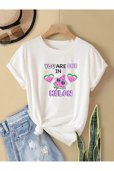 Let's Wear You Are One In A Melon εμπριμέ συμπαγές χτενισμένο βαμβακερό μπλουζάκι με λαιμόκοψη