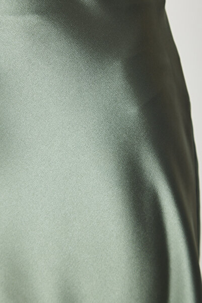 Lovelyİstanbul Fusta A-line cu suprafață din satin Verde Ldd0004