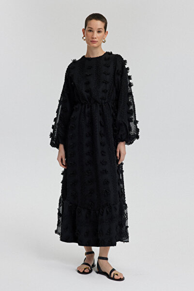 Touché Privé Chiffon Dress - Gathered Waist Design