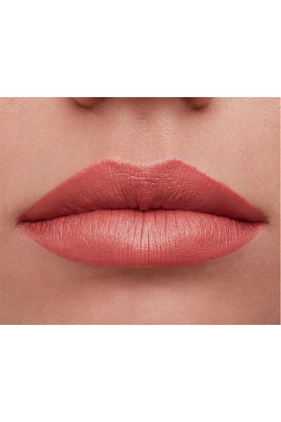 lykd Matte Lipstick 228 - Dry Coral Fabric