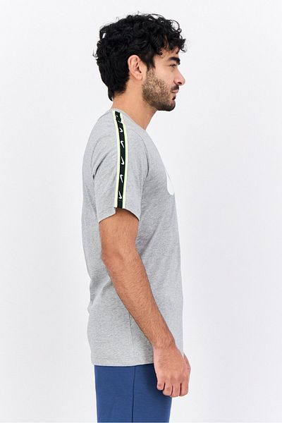 Nike Men Sportswear Fit Short Sleeve Outdoor T-shirt, Grey Combo