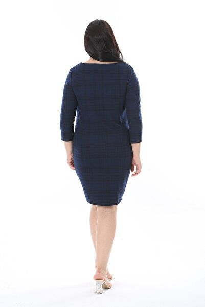 Şans Жіноче велике розмір темно-синє сукня з картатим візерунком і завуженою талією 65N38774