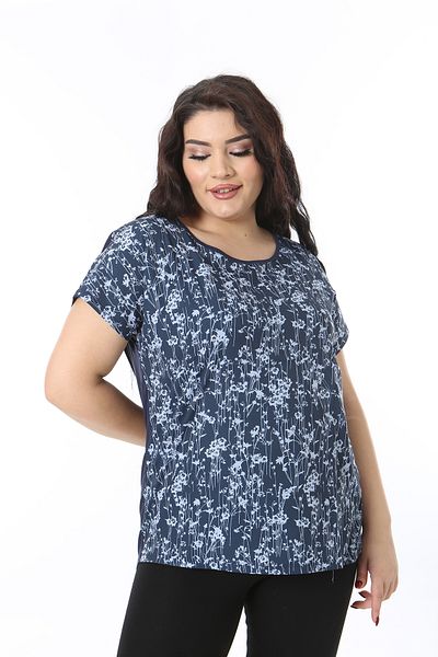 Şans Women's Plus Size Navy Blue Crew Neck Front Print Blouse 65N38767