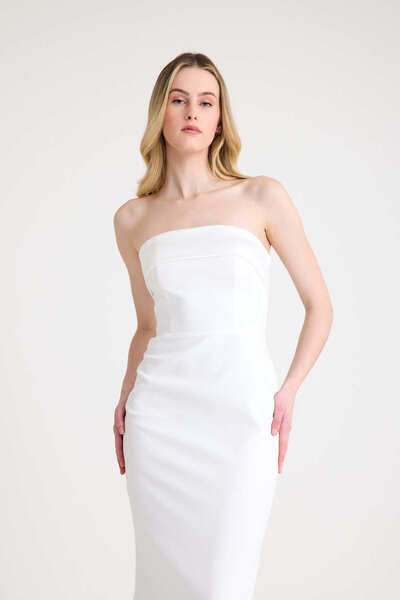 bontesel Beyaz Straplez Saten-Krep Yırtmaç Detaylı Söz Elbisesi Nişan Elbisesi Nikah Elbisesi