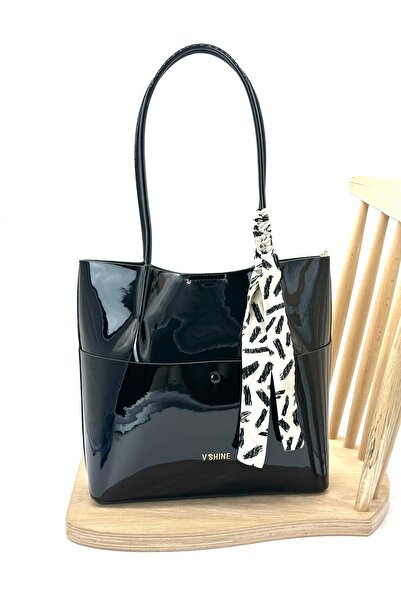 VICTORIA SHINE حقيبة كبيرة الحجم بجيب أمامي كبير 3097 جلد أسود لامع