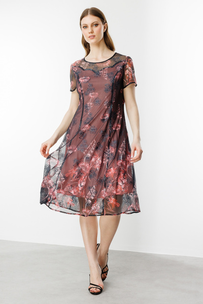 Ekol Sıfır Yaka Desenli Elbise