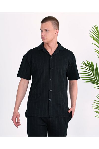 elkumoda Памучна, не изпотяваща се материя, италианска яка, раирана, с къс ръкав, закопчаване с копчета, слим крой