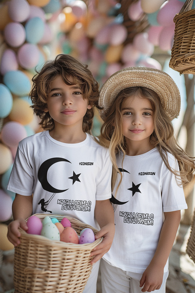 MYADA Προσαρμοσμένο Παιδικό T-Shirt με στάμπα με αστέρι και φεγγάρι 23 Απριλίου