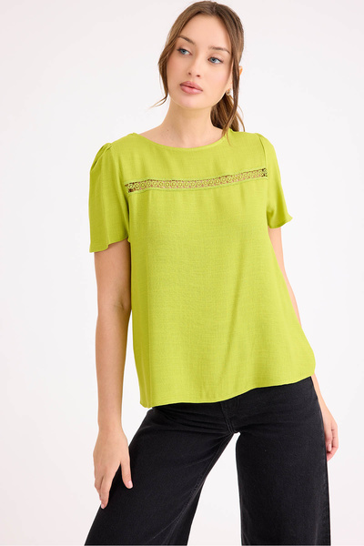 Vitrin Laced Short Sleeve Linen Blouse
