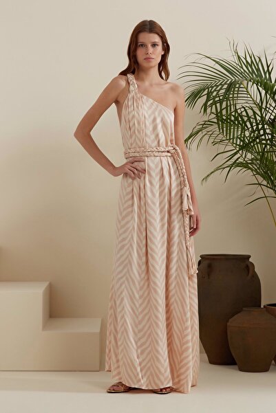 Dahlia Bianca Helen Long Dress