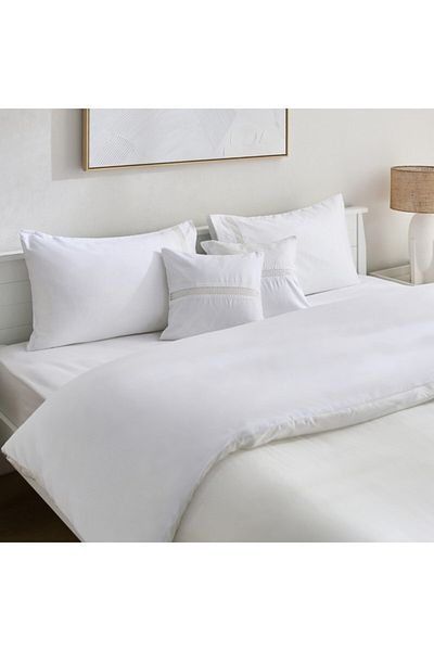 Home Box White Haven Broad Lace Border 5-Piece King Comforter Set 220x240 cm