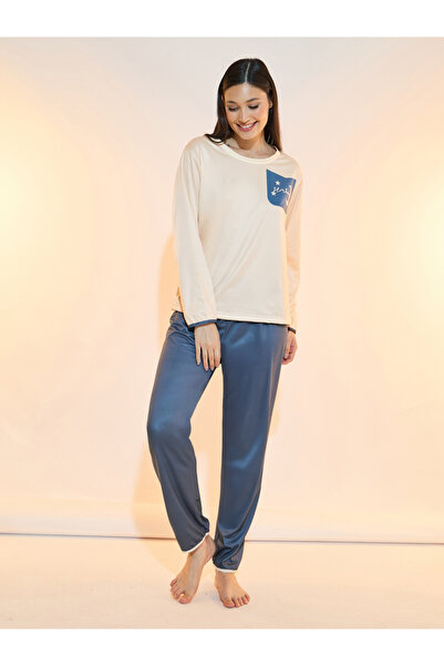 Take Two By Styli Moon Graphic Print T-Shirt and Pyjama Set