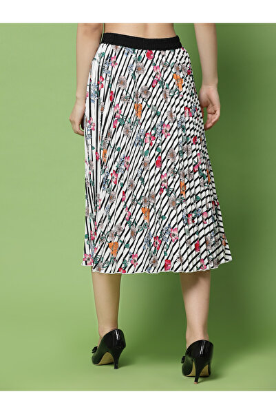 Kassually By Styli Floral Print Pleated Midi Skirt