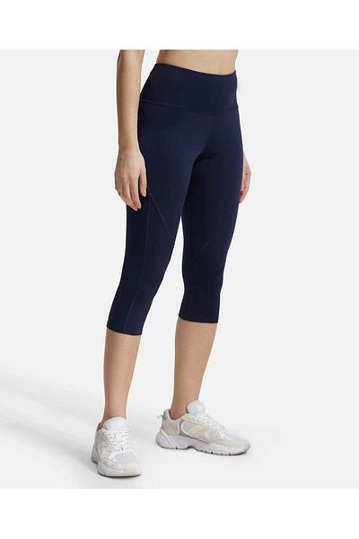 JOCKEY Move Women Slim Fit Capri MW36-01 Blue