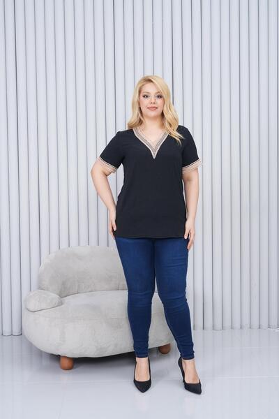 Siyezen Plus Size Lace Detail V-Neck Blouse