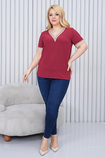 Siyezen Plus Size Lace Detail V-Neck Blouse