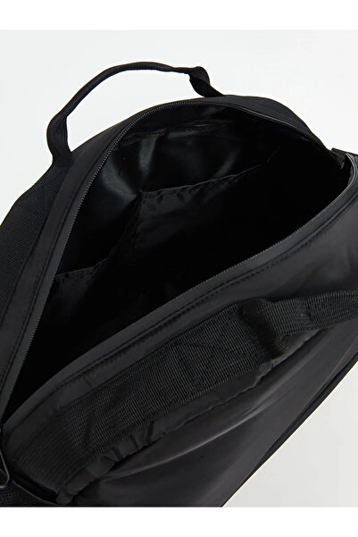 LC Waikiki LCW ACCESSORIES Siyah Omuz Askılı Erkek Spor Çantası