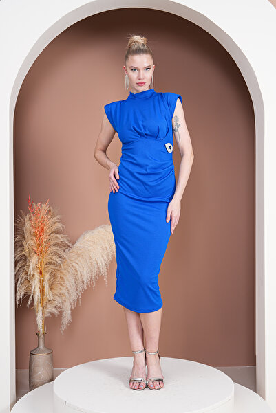 Varyete Kadın Broşlu Vatkalı Drapeli Elbise Düğün Nişan Söz Mezuniyet