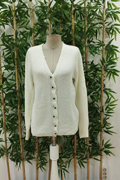 Mossta White Soft Cardigan - Long Sleeve and Buttons