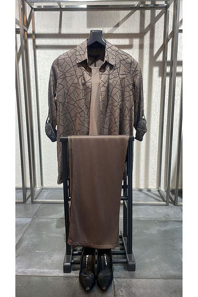 SERTUĞ Tren42Plus Large Size Geometric Patterned Sleeve Epaulet Detailed Mink Double Suit