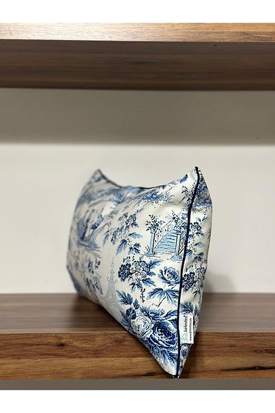 KIRLENTİM E790-3050 Калъфка за възглавница Byz Velvet Zmn в тъмносиньо и с кантирани краища