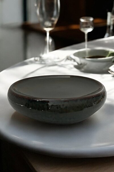 İREA PORSELEN Plume Porselen 25cm Düz Servis Sunum Tabağı