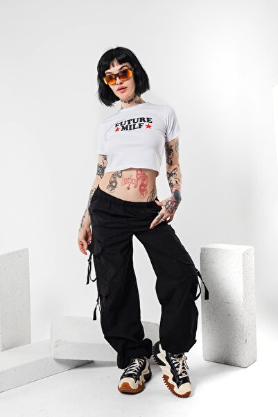 Sekizbiraltı Future Milf Baskılı Beyaz Crop Top