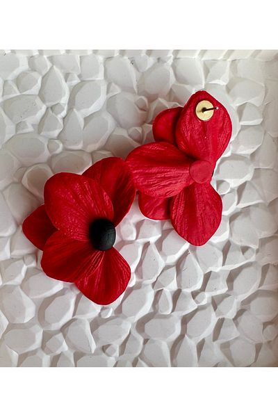 ACCESSORY Red Half Black Detail Flower Polymer Clay Earrings