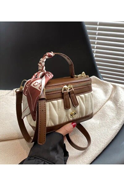 ARONA Trendy Quilted Box Bag