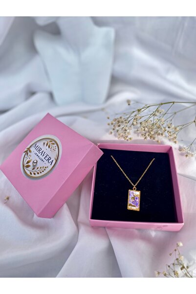 Miravera Jewellery Mor ışıltılı Sanatsal Figürlü Altın Kaplama Çelik Kolye