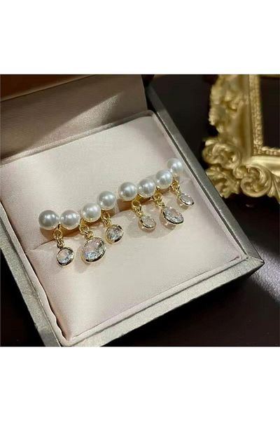Pelin Aksesuar Gold Pearl Stone Dangle Earrings