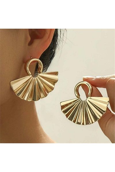 Pelin Aksesuar Gold Fan Earrings