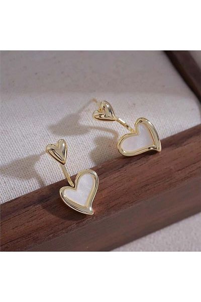 Pelin Aksesuar White Ghost Heart Earrings