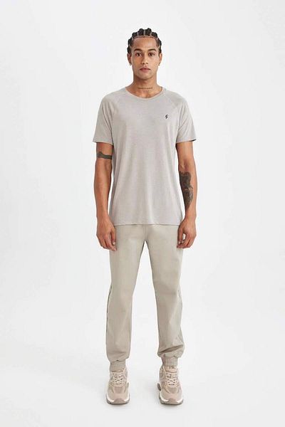 DeFacto Jogger Fit Sweatpants - Loose Fit, ελαστικό πόδι μέσης και τσέπες Pique C9186ax24au