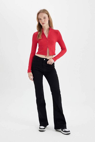 DeFacto Mia Jeans - Regular Waist, Flare Leg, Long C7620Ax24Au