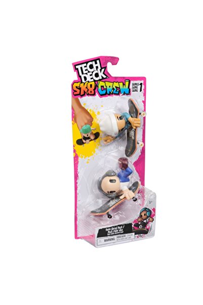 Spinmaster Tech Deck Sk8 Crew Pachet 2 Seturi Plita Si Figurina 9.6Cm Casca Alba Si Casti Gri