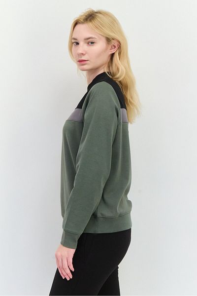 Lyle & Scott Women Crew Neck Embroidered Logo Sweatshirt, Black