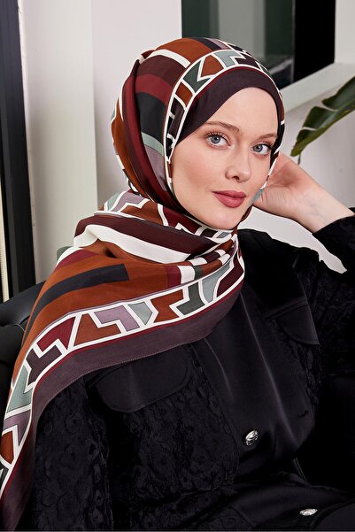 Levidor Plum Geometric Pattern Royal Shawl