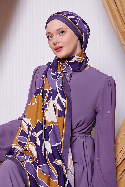 Levidor Purple Leaf Pattern Royal Shawl